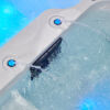 Spa de nage Barbades avec cascade, fontaine et chromothérapie pour se relaxer
