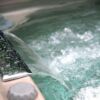 Jacuzzi Maldives 8 places avec cascade et jets massants pour un moment relaxation