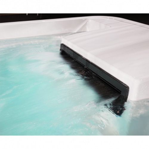 Le spa de nage turbine