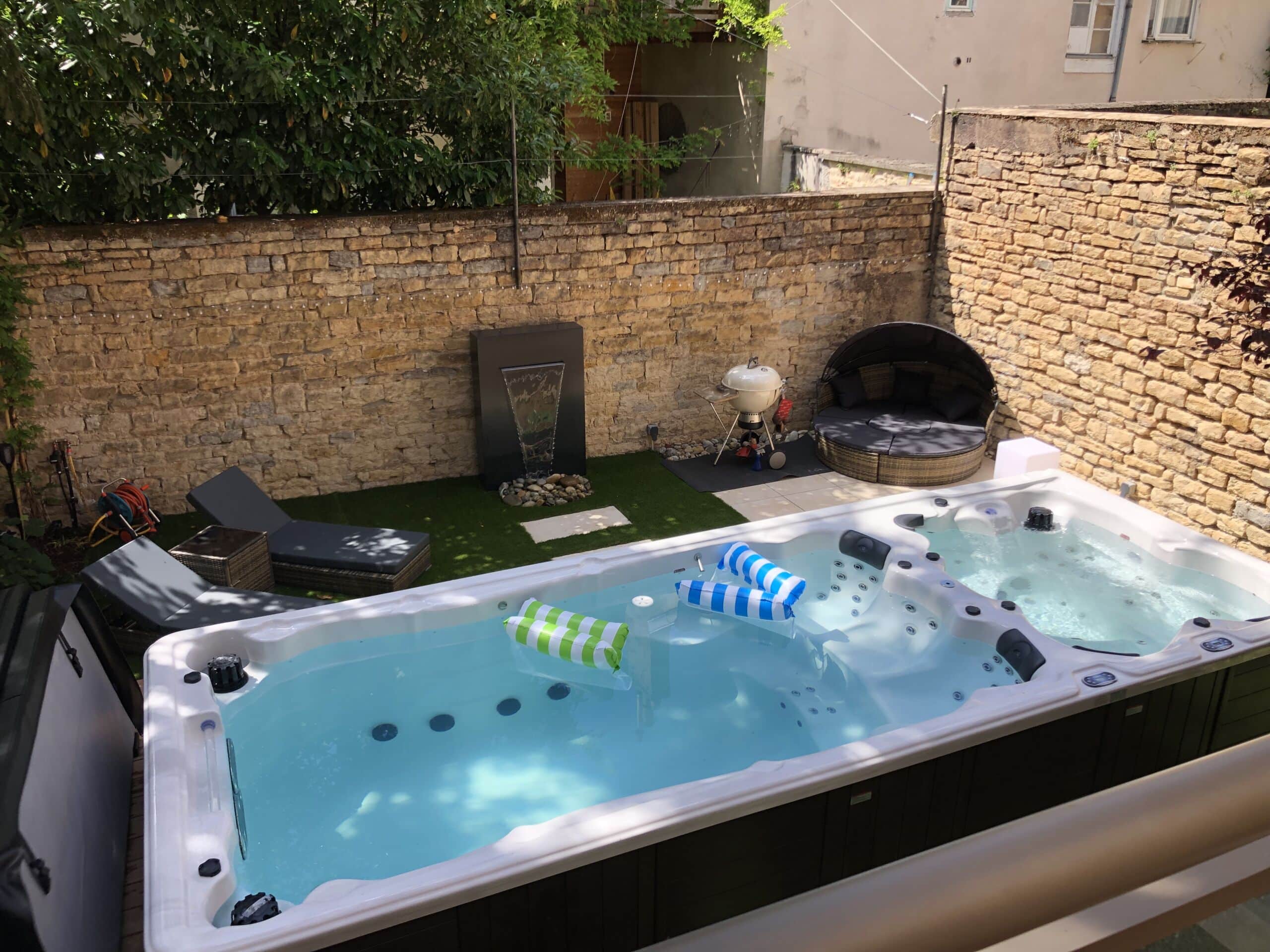 Spa de Nage Extérieur - Spa Alina