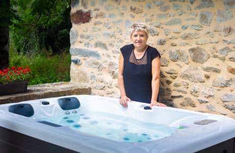 Combattre l'écume dans mon spa : le produit anti-écume - Spa Alina